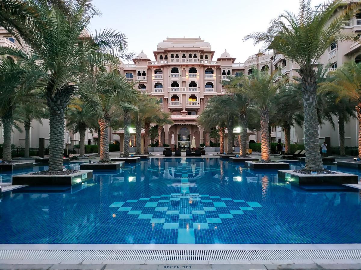 Maison Privee - Charming Apt With Sea View On The Palm Jumeirah Дубай Екстер'єр фото